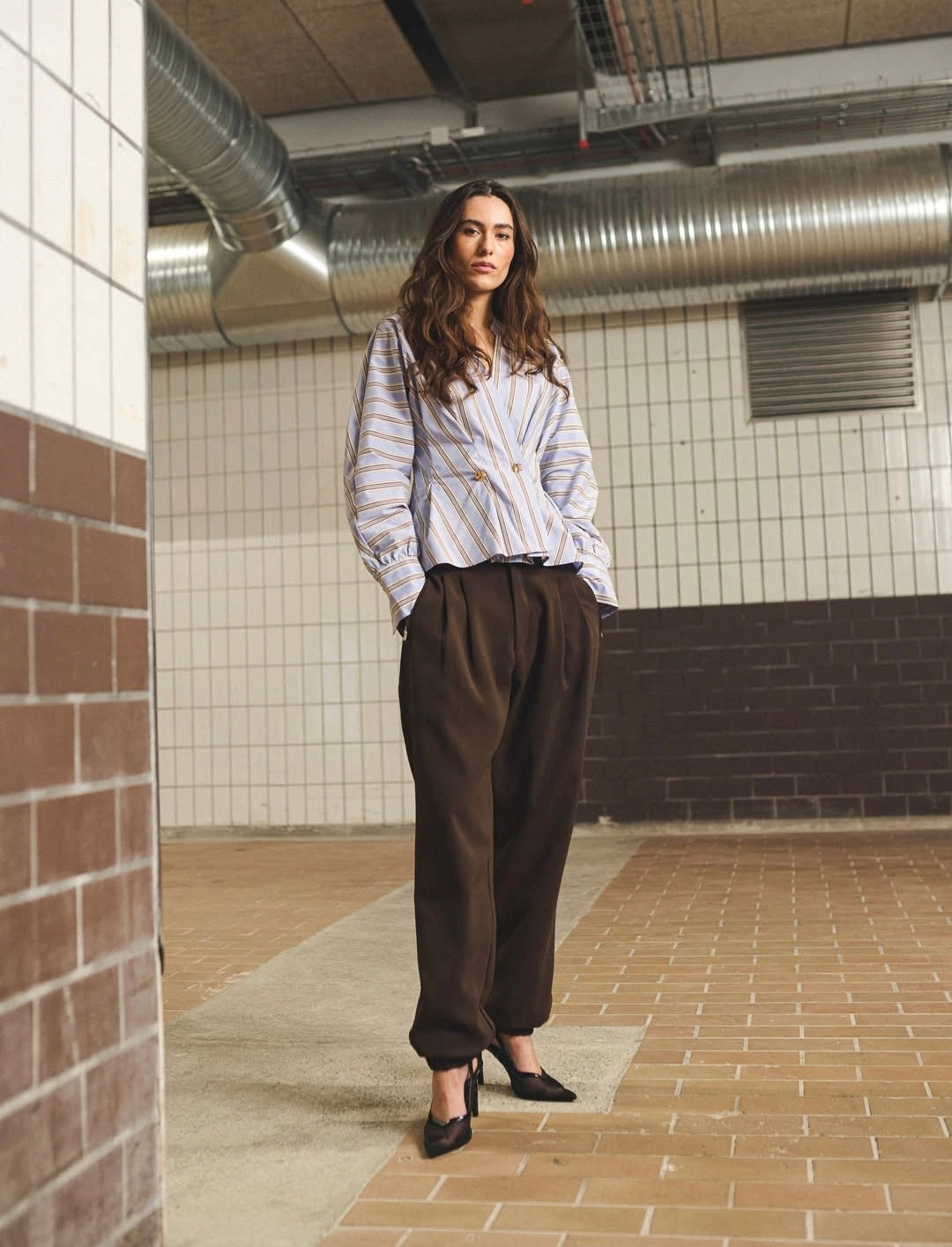 MieGO Blouse - Blue/Brown Stripes
