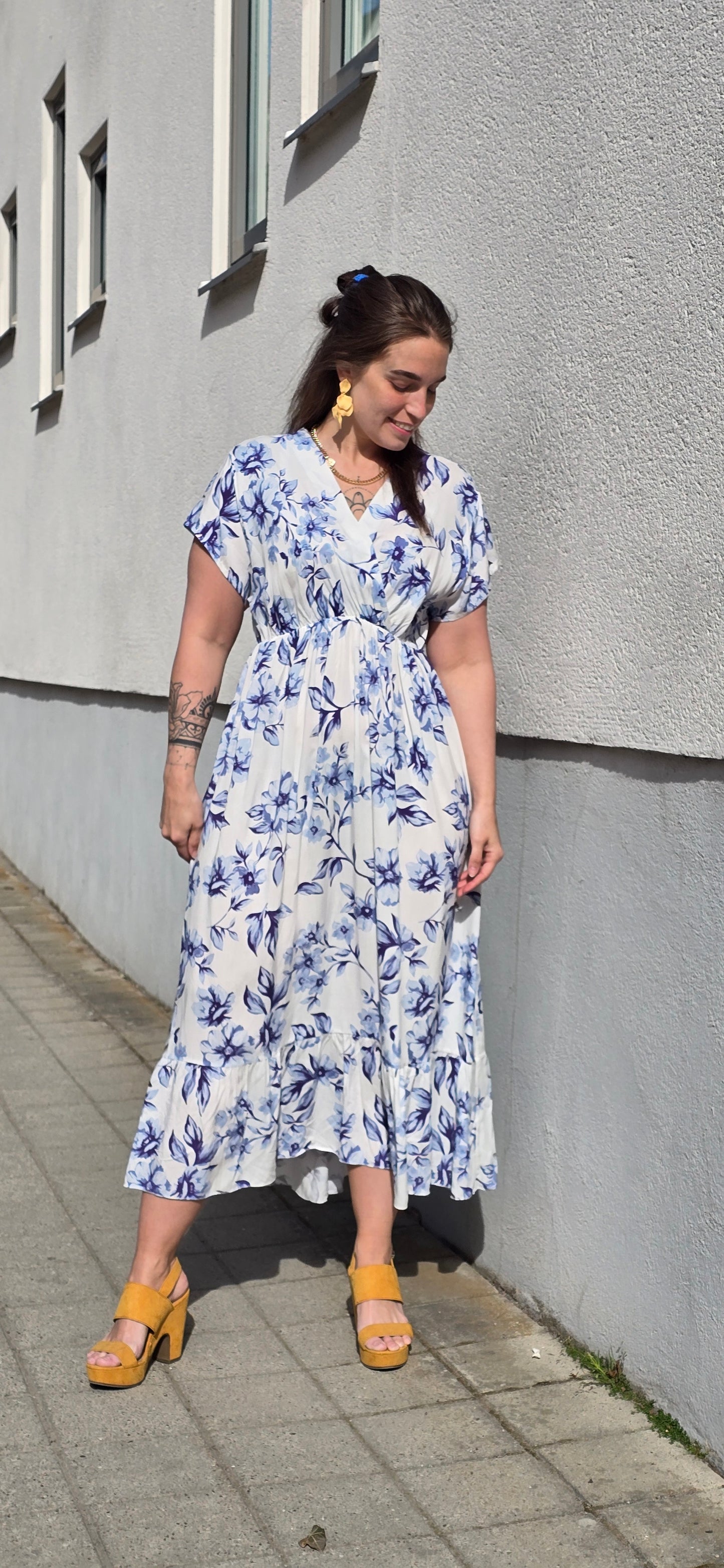 Lisette klänning - Blå blommönster