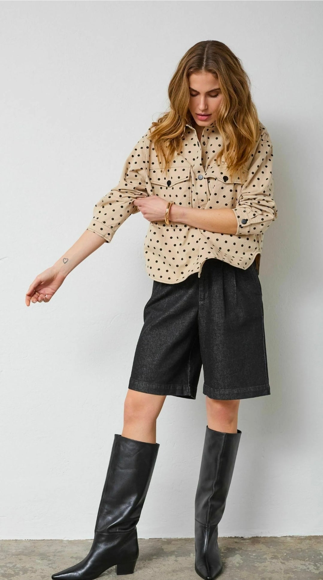 DiddiCC Dot Shirt - Beige/Black