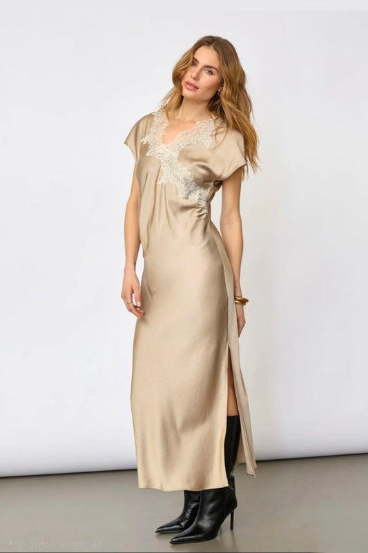 IdunCC Asym Lace Dress - Bisquit