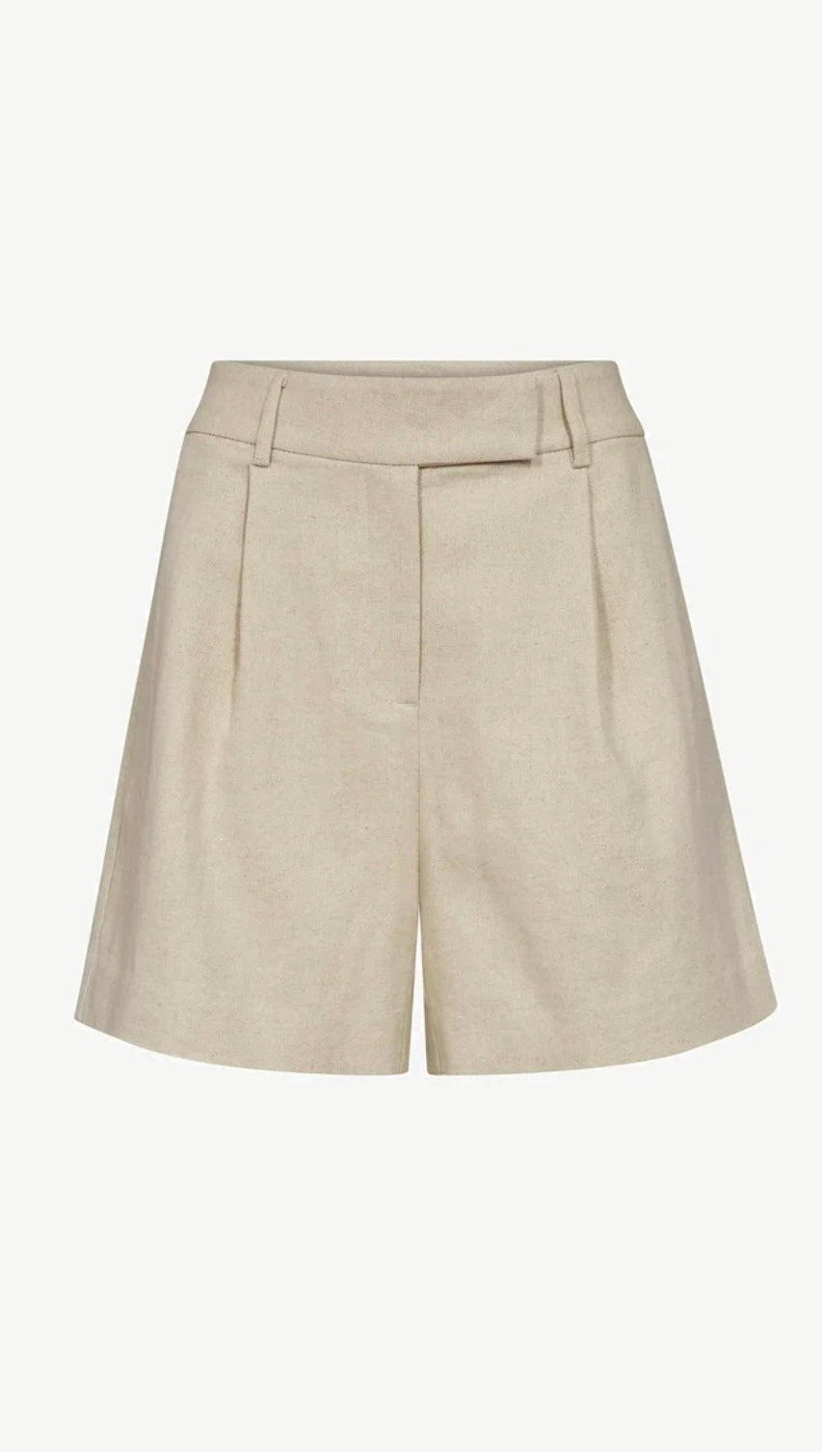 LeenaCC Linen Pleat Shorts - Bone