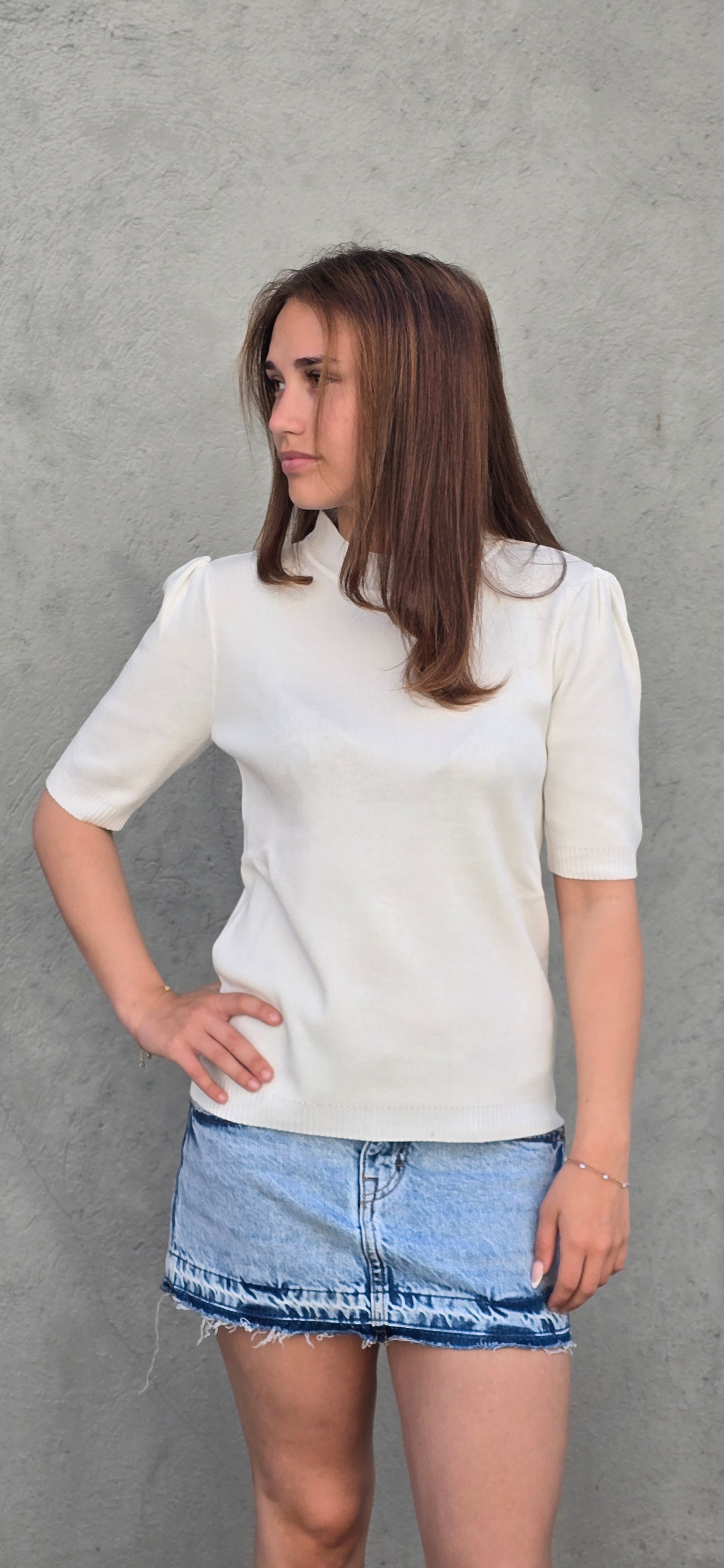 LueCC SS Knit - Offwhite