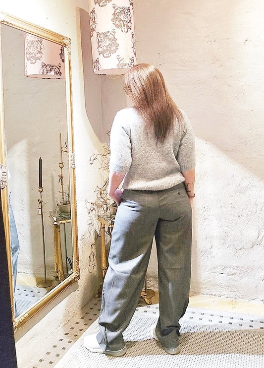 Elisa 2 - Grey