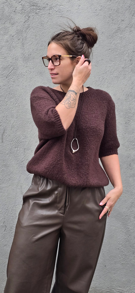 Stickad t-shirt - Brun